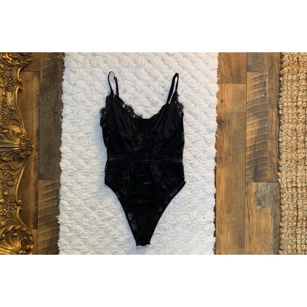 Lace Fashion Bodysuit Lingerie Style